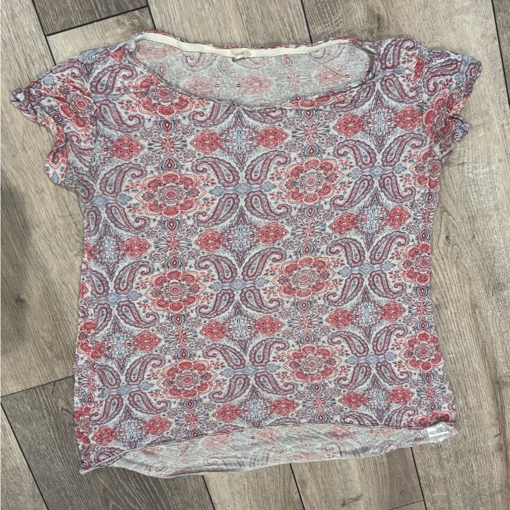 Spirit Red and Blue Patterned Short Sleeve Top